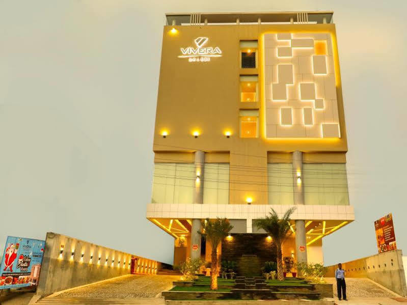 Hotel Vivera Grande Dindigul Bagian luar foto