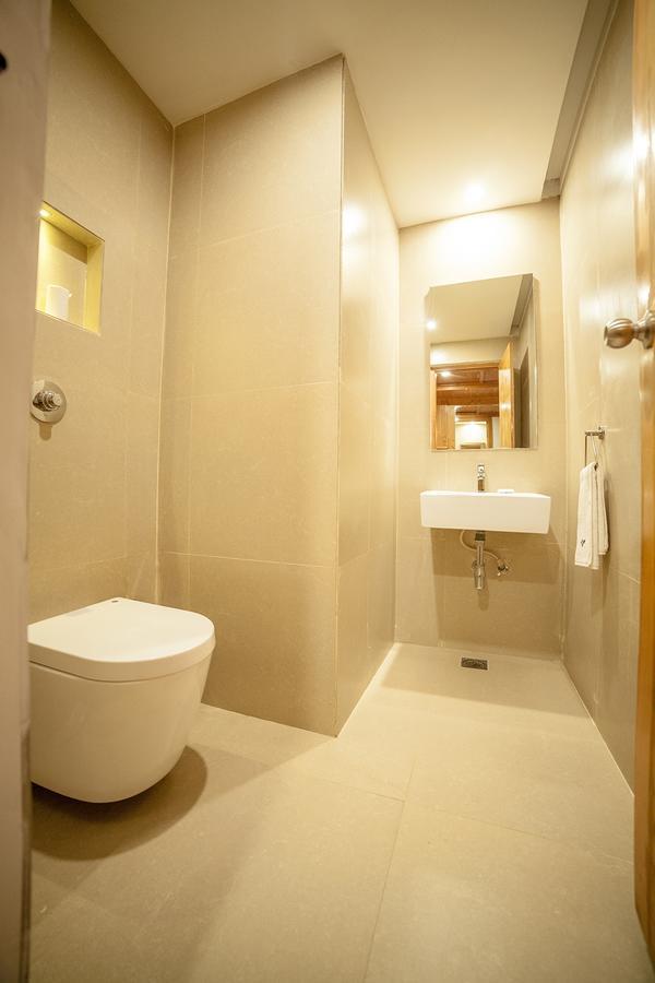 Hotel Vivera Grande Dindigul Bagian luar foto