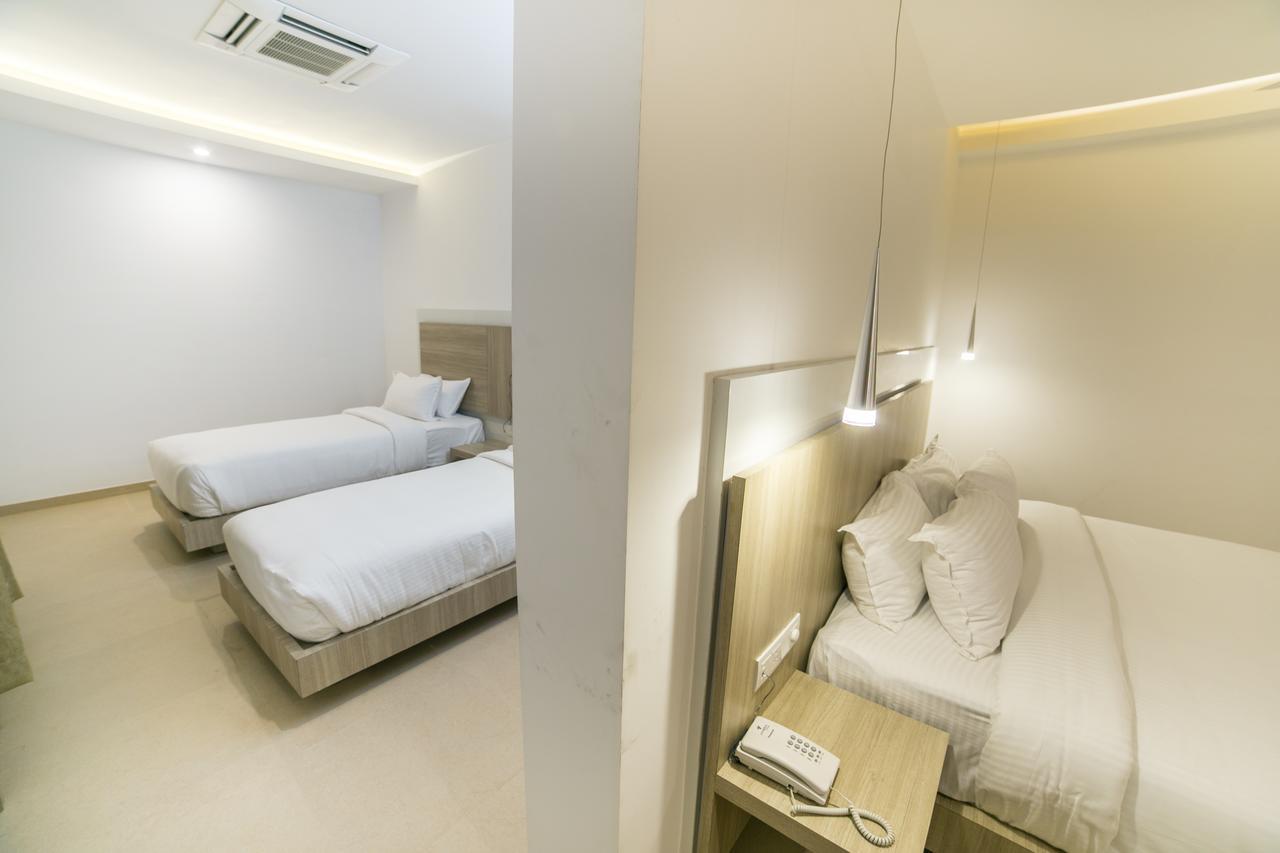 Hotel Vivera Grande Dindigul Bagian luar foto